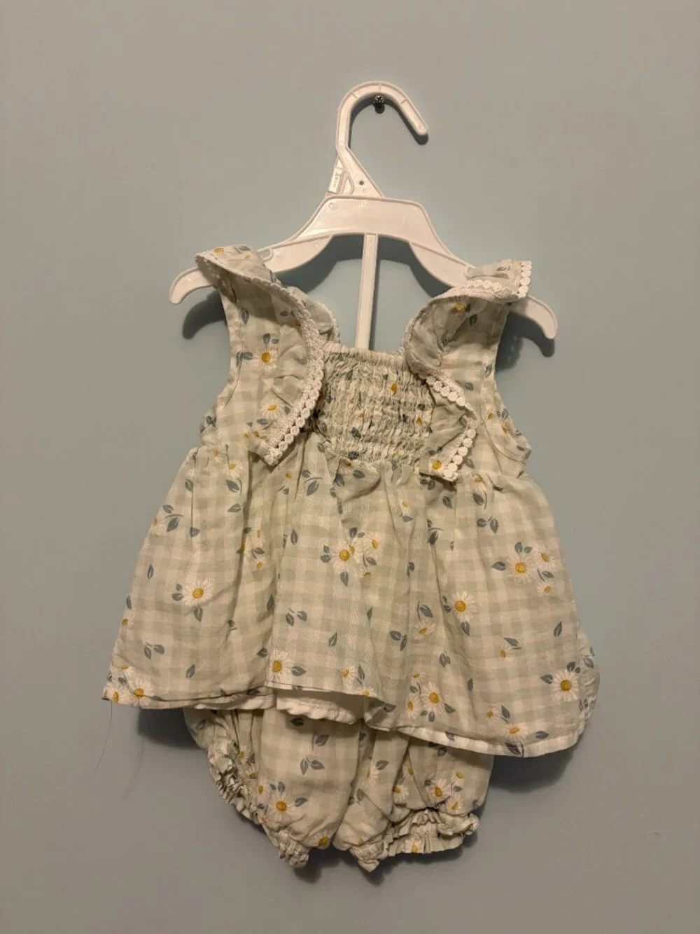 Max Studio Baby Girl Tank Ruffle Sleeves/Shorts 6-9 Months Gingham Flowers New